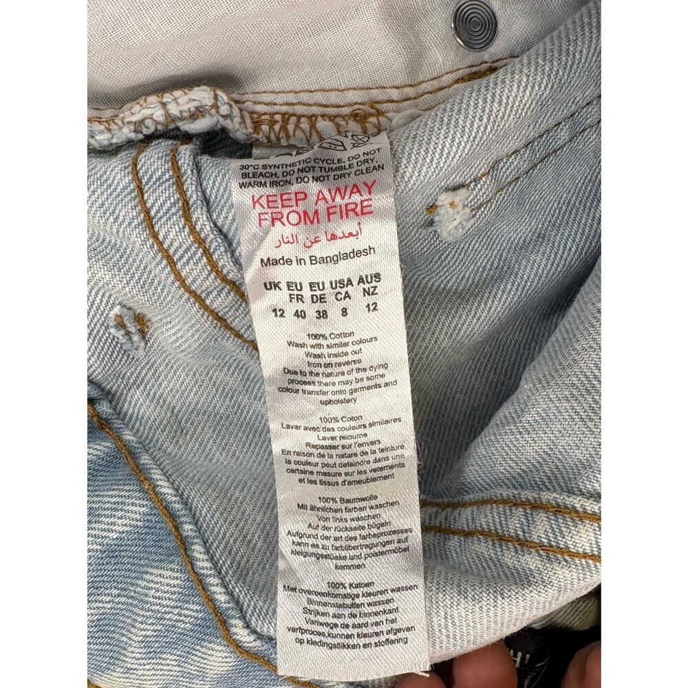 Pretty Little Thing PLT Jeans US 8 Light Blue Wash Distressed Straight Leg NWT - Picture 11 of 11